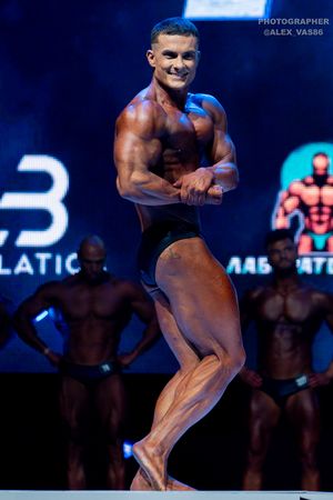 CLASSIC PHYSIQUE 178